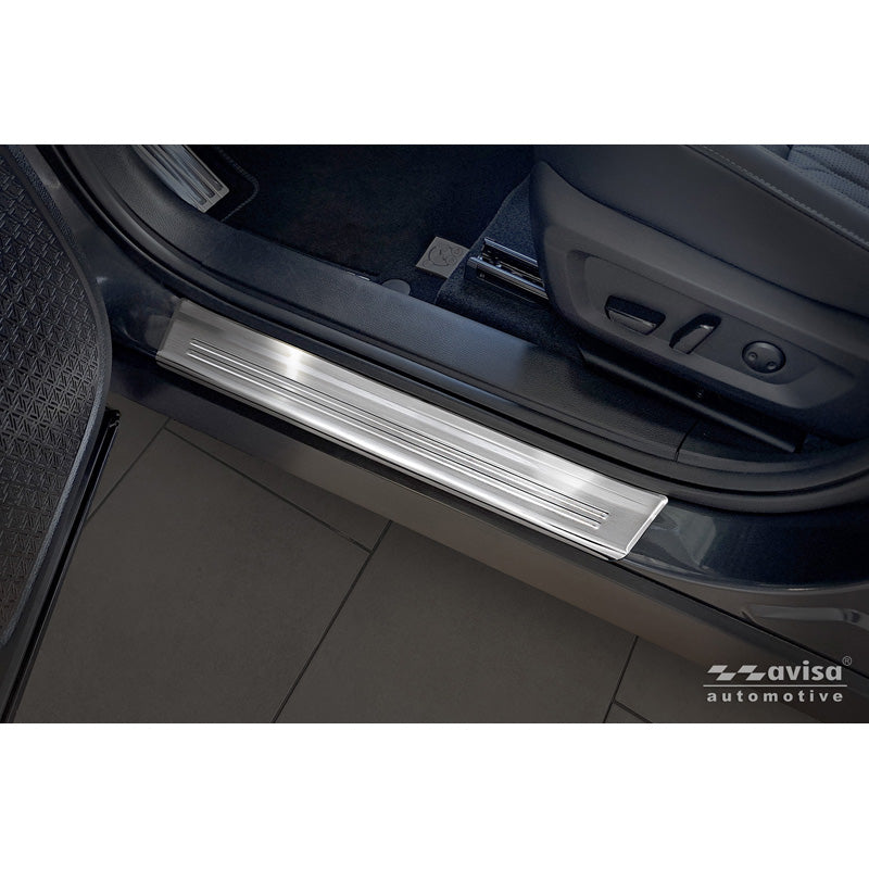 Avisa, Trittstufenverkleidung, Edelstahl 'Lines', 4-Stk., passt zu Mitsubishi Outlander IV (2025-)