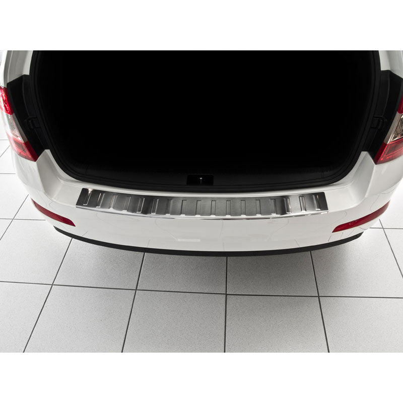Avisa, Edelstahl Heckstoßstangenschutz passend für Skoda Octavia III Kombi 2013-2016 Ribs, Silber