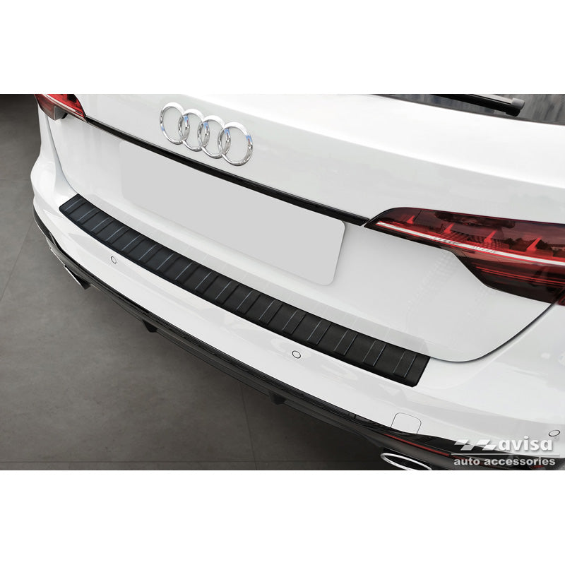 Avisa, Ladekantenschutz, Mattschwarzer Edelstahl, Passend für Audi A4 Avant S-Line 2015-2019 & Facelift 2019-, 'Ribs'