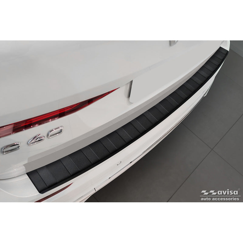 Avisa, Ladekantenschutz, Mattschwarzer Edelstahl, Passend für Volvo XC60 II 2017-2021 & FL 2021, inkl. R-Design & Plug-in-Hybrid, 'Ribs'