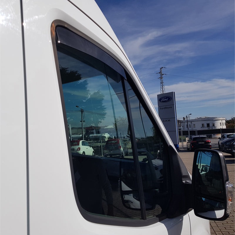DGA, Windabweiser, rauchfarben, 2 Stk., passend für Renault Master IV (F8) (2024-)