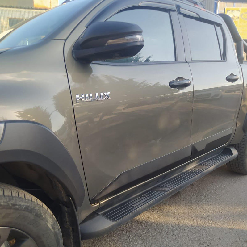 OneWay, Seitenleisten-Set, Matt Schwarz, passt für Toyota Hilux 8. Generation (2015-), 4 Teile