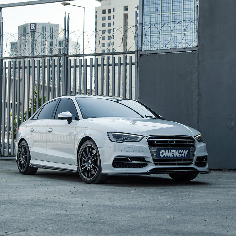 OneWay, Komplett-Bodykit, Hochglanz-Schwarz, passt für Audi S3 8V Limousine (2013-2016)