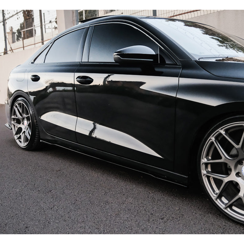 OneWay, Seitenschweller, Glanzschwarz, passend für Audi A3 (8Y) Sedan/Sportback 2020-2024, „Sportliches Design“