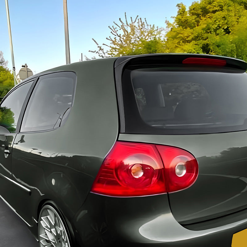 AutoStyle, Heckspoiler für die Heckscheibe, Glanzschwarz, selbstklebend, passt zu Volkswagen Golf V HB (2003-2008)